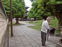LR-20100519 0872 -->