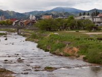 LR-20100513 0170 -->